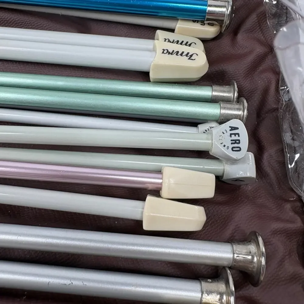 Lg Lot Of Knitting Needles And Vintage GrannyCore Floral Fabric Knitting Case